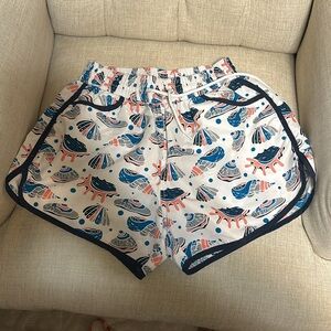 Comfort-fit size L 100% polyester short color white blue and pink